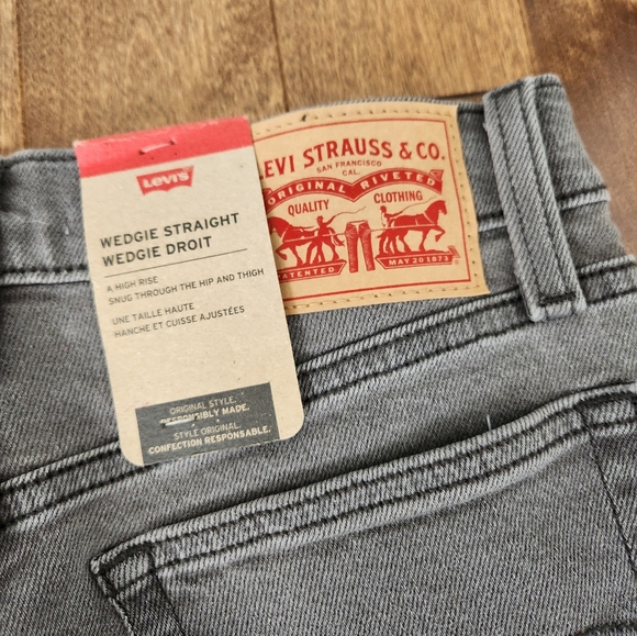 Levi's wedgie straight jeans - Picture 6 of 7
